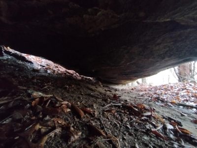 Peekaboo Arch, alcove arch, Laurel County